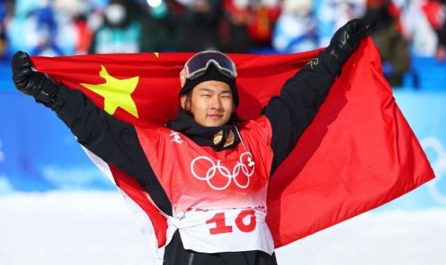 体育娱乐-【观察】北京冬奥会国手“第一跳”很精彩