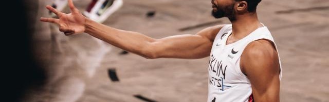 再遭逆转！后杜欧时代篮网成为雄鹿15连胜背景板