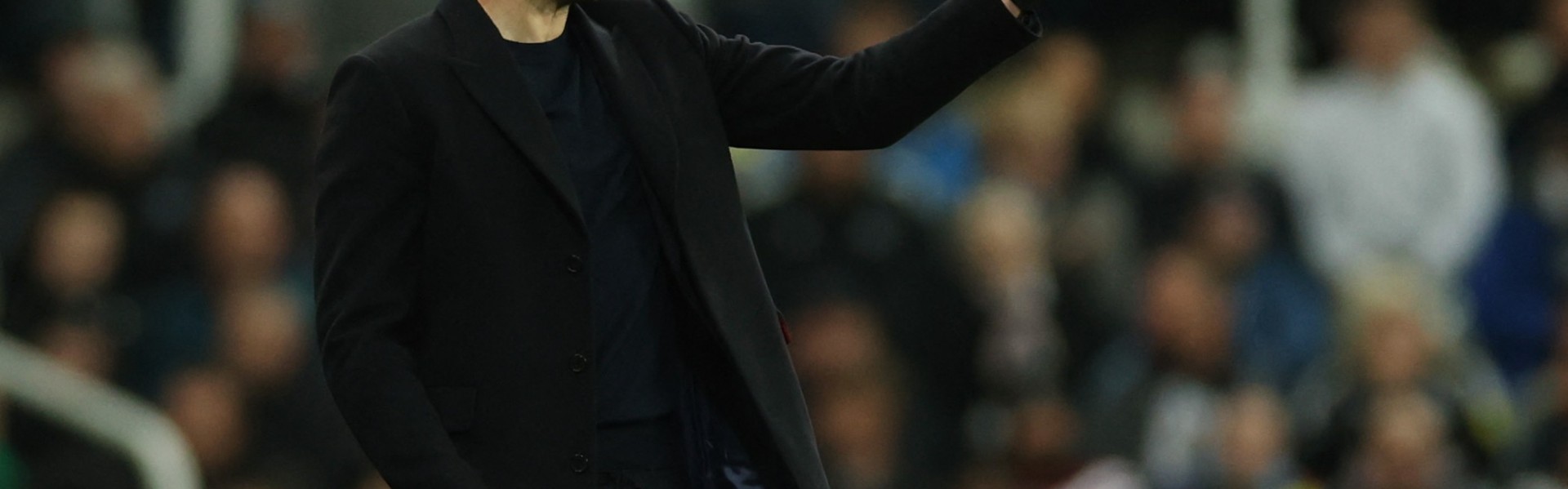 中国体育APP-曼晚：卡里克获曼联更衣室力挺，转正的可能性越来越大