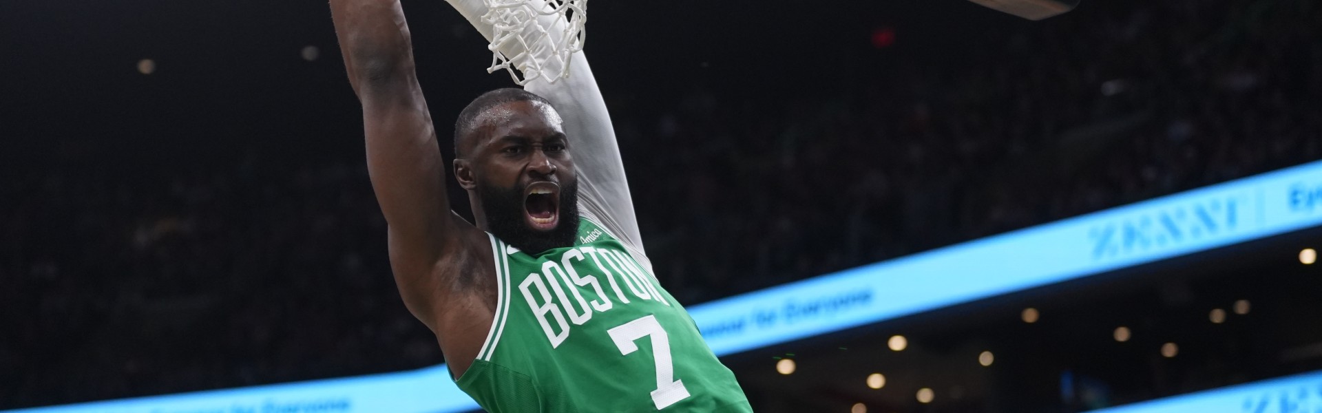 安全体育平台-一阵稳了？布朗过去10战场均32.2分6.5板5.5助 命中率46%