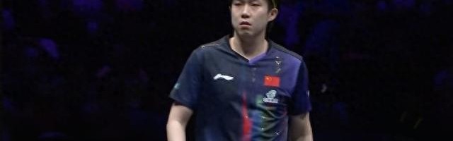 WTT重庆冠军赛男单，王楚钦3比0胜德国选手，晋级8强|弗朗西斯卡|央视新闻|决赛_新浪新闻