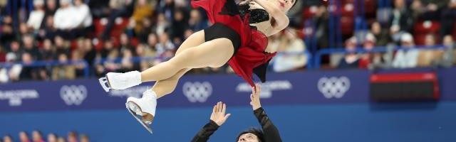 开体育app下载安装免费-开场摔倒后稳住，隋文静/韩聪短节目排名第6晋级