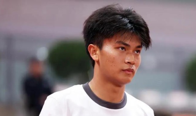 开云app安全-毛伟杰在本赛季大连英博踢主力，又遇到新竞争对手，球迷看好谁